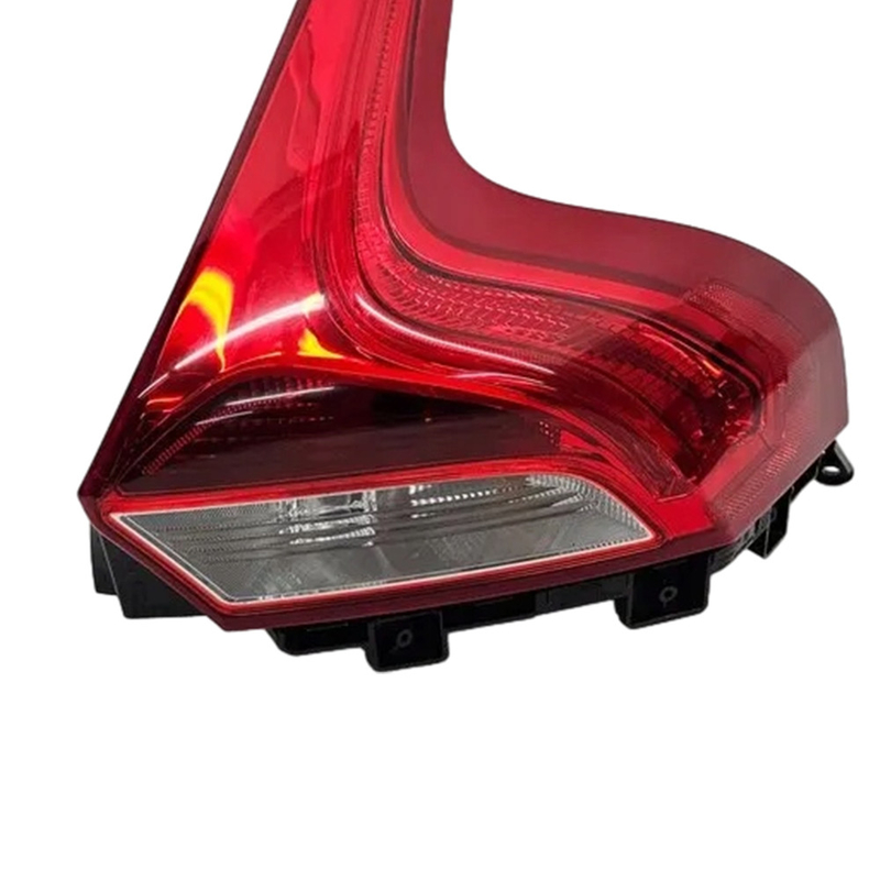 31395845 peças de automóvel elevam a cor padrão da luz direita da cauda