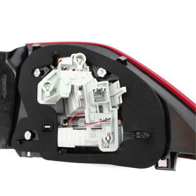 Lâmpada traseira traseira do lado esquerdo do condutor OE 30796267 Lâmpada traseira para Volvo S60